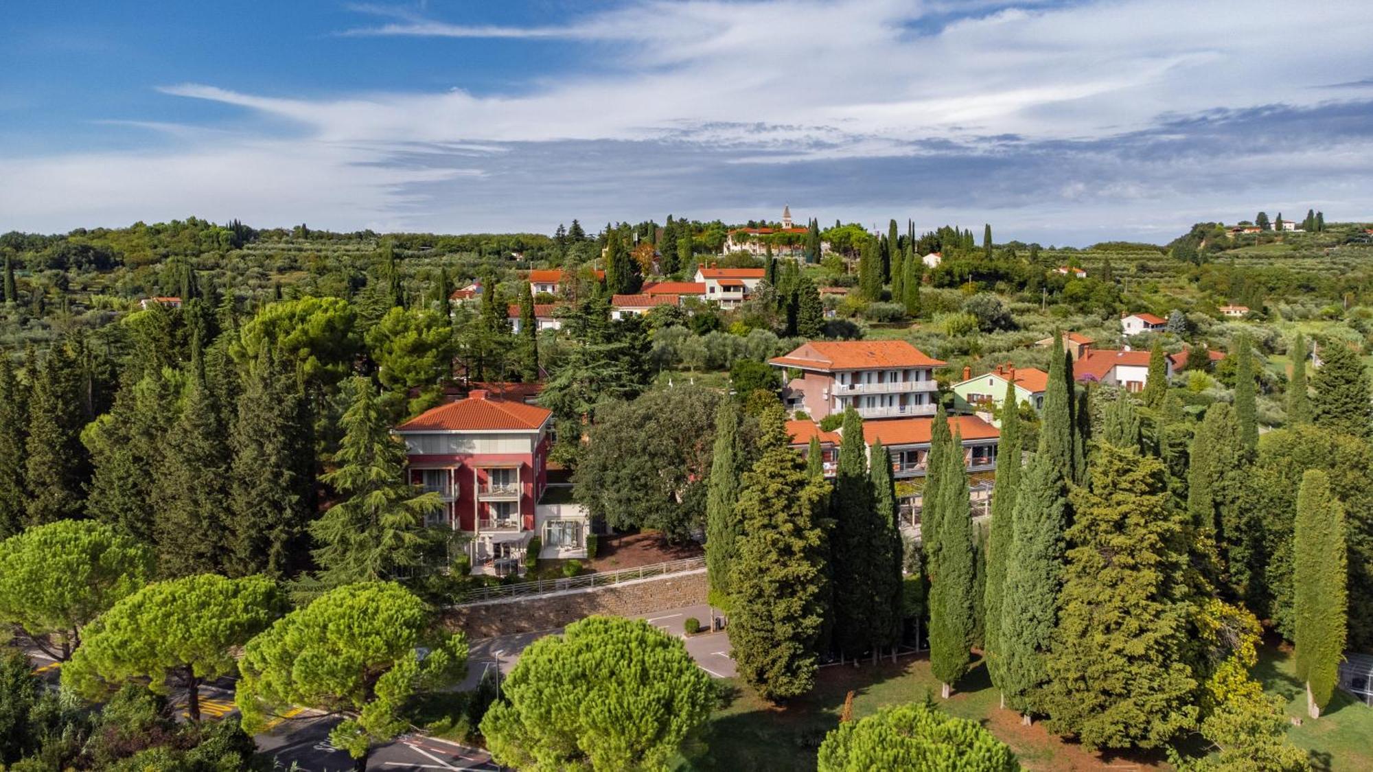 Hotel Laguna - Terme Krka Strunjan Buitenkant foto